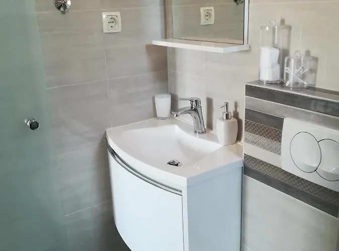 Affittacamere Hvar De Luxe 3*