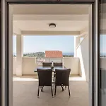 Pensjonat Hvar De Luxe 3*