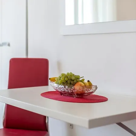 Hvar De Luxe 3* חוואר