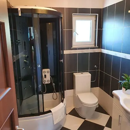 בית הארחה Hvar De Luxe חוואר