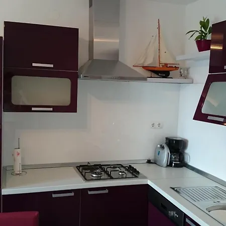 Hvar De Luxe בית הארחה