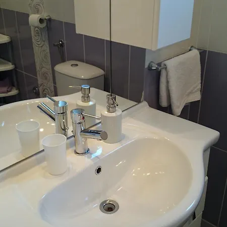 Hvar De Luxe 3* חוואר