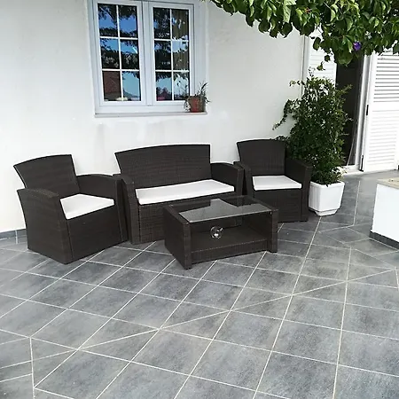 Hvar De Luxe חוואר