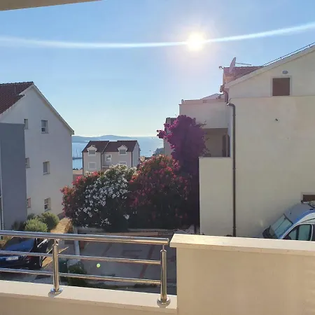 Πανσιόν Hvar De Luxe