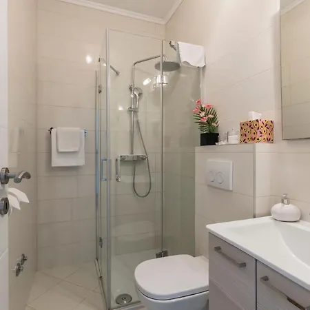 Πανσιόν Hvar De Luxe Χβαρ