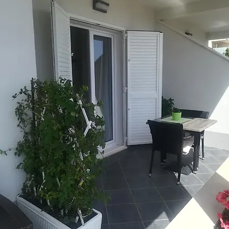 Πανσιόν Hvar De Luxe