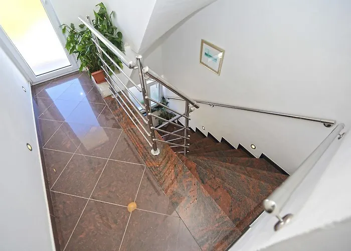 Hvar De Luxe Gasthuis 3*